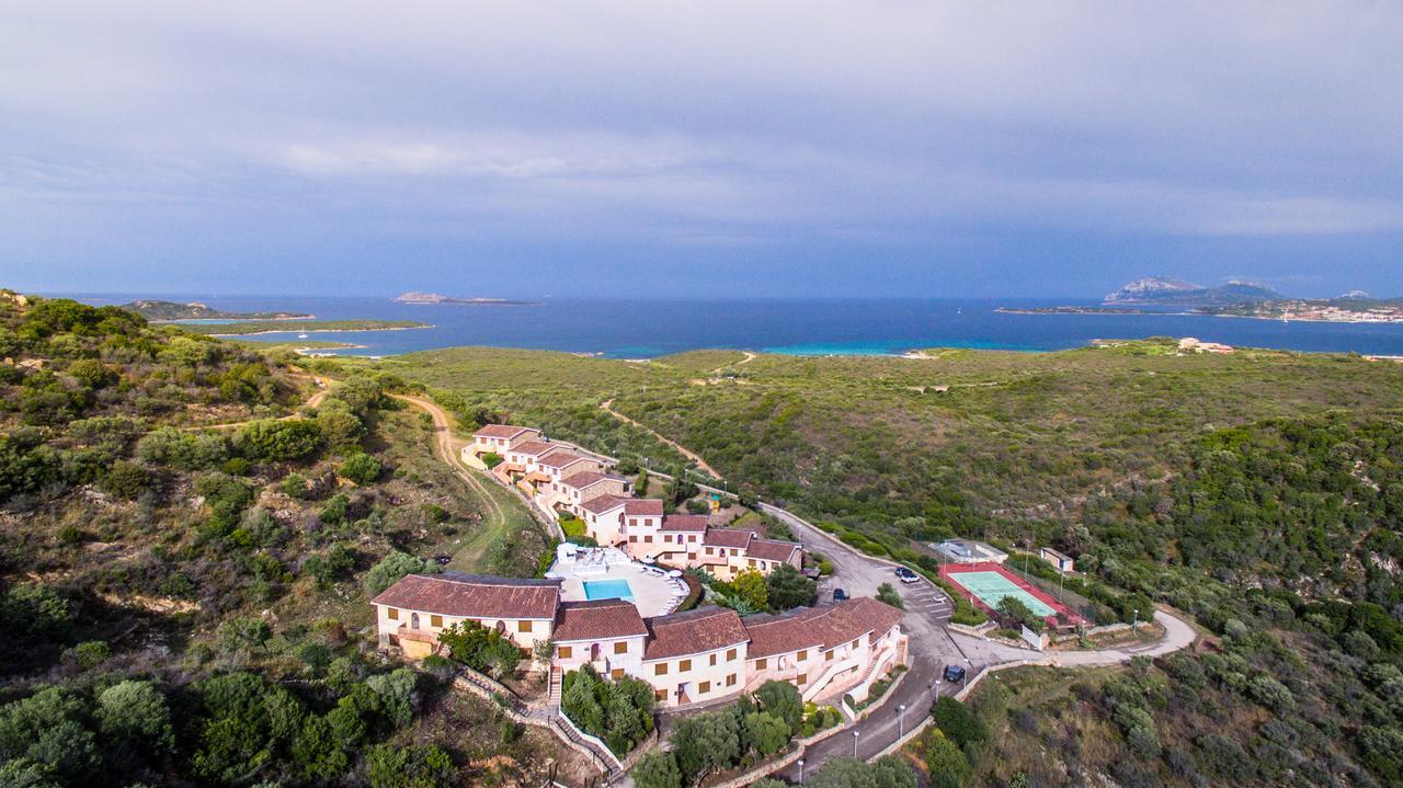 Residence Costa Ruja Portisco Exterior photo