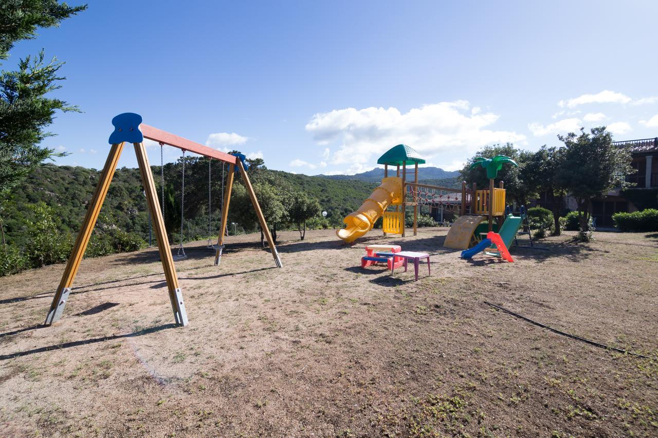 Residence Costa Ruja Portisco Exterior photo